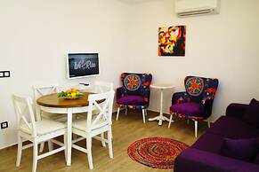 Cesme Kale Tas Apart