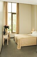 Zaliasis slenis - Self check-in hotel