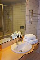 Zaliasis slenis - Self check-in hotel