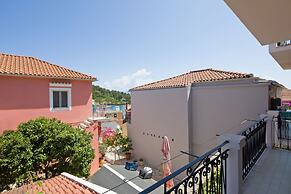 Villa Paxos