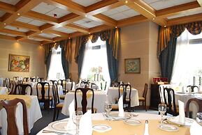 Hotel Costa Real