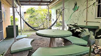 Hostel Cattleya
