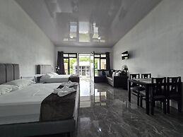 Hostel Cattleya