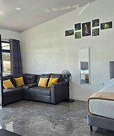 Hostel Cattleya