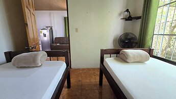 Hostel Cattleya