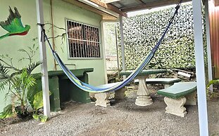 Hostel Cattleya
