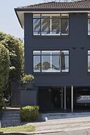 Ballantyne at Mosman Serviced Apartment