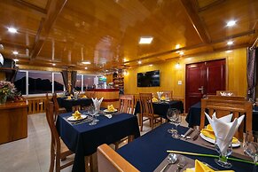 Azela Cruise