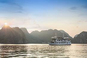 Azela Cruise