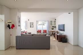 Funkey Villas