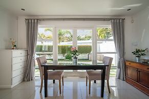 Funkey Villas