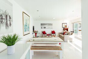 Funkey Villas