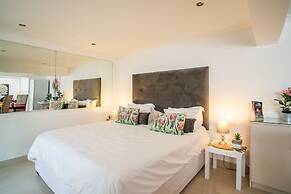 Funkey Villas