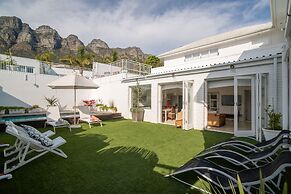 Funkey Villas
