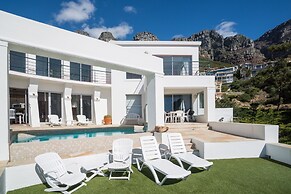 Funkey Villas