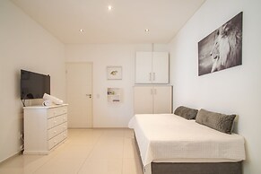 Funkey Villas