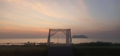 The Beach Resort & Residence