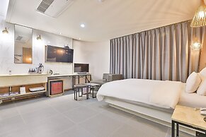 Gracias Hotel Gimhae