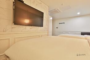 Gracias Hotel Gimhae