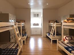 Alesseo Backpackers - Hostel
