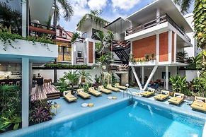 Viroth's Villa