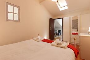 Bairro Alto Cosy by Homing