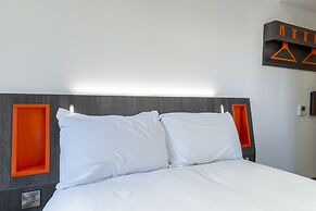 easyHotel Reading