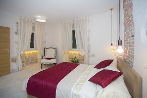 Situs Residence