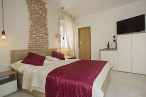 Situs Residence