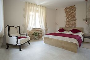 Situs Residence