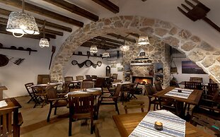 Limeri Traditional Guest House