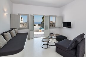 June Twenty Suites