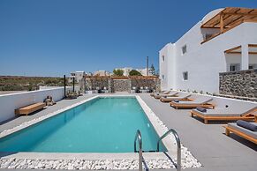 June Twenty Suites