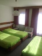 Hotel Alpenrose