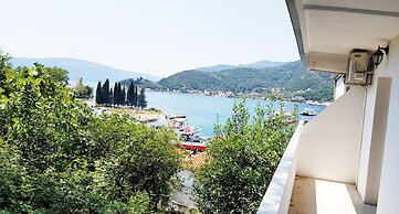 Antonia's coast apartment