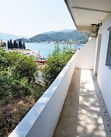 Antonia's coast apartment