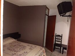 Hotel El 2000