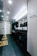 Lisbon South Hostel