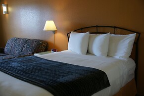 R & R Inn & Suites