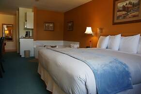 R & R Inn & Suites