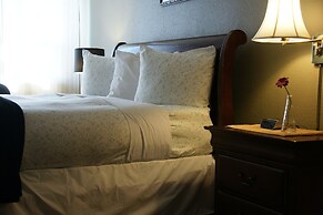 R & R Inn & Suites