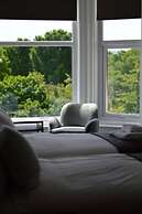 Q8 Boutique Hotel