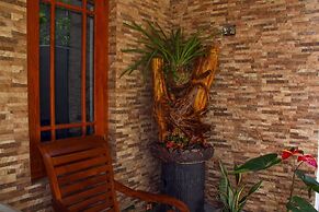 Serenity Hill Oasis