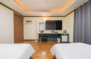 Donghae Gloria Hotel