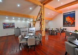 Fast Lane Hotel