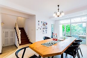 Summer Villa with 5 BRs