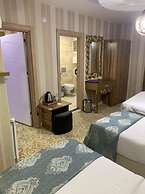 Crystall Hotel