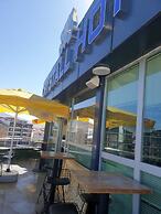 Crystall Hotel