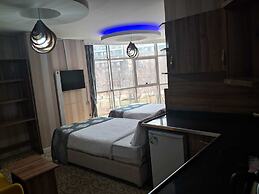 Crystall Hotel