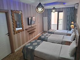 Crystall Hotel